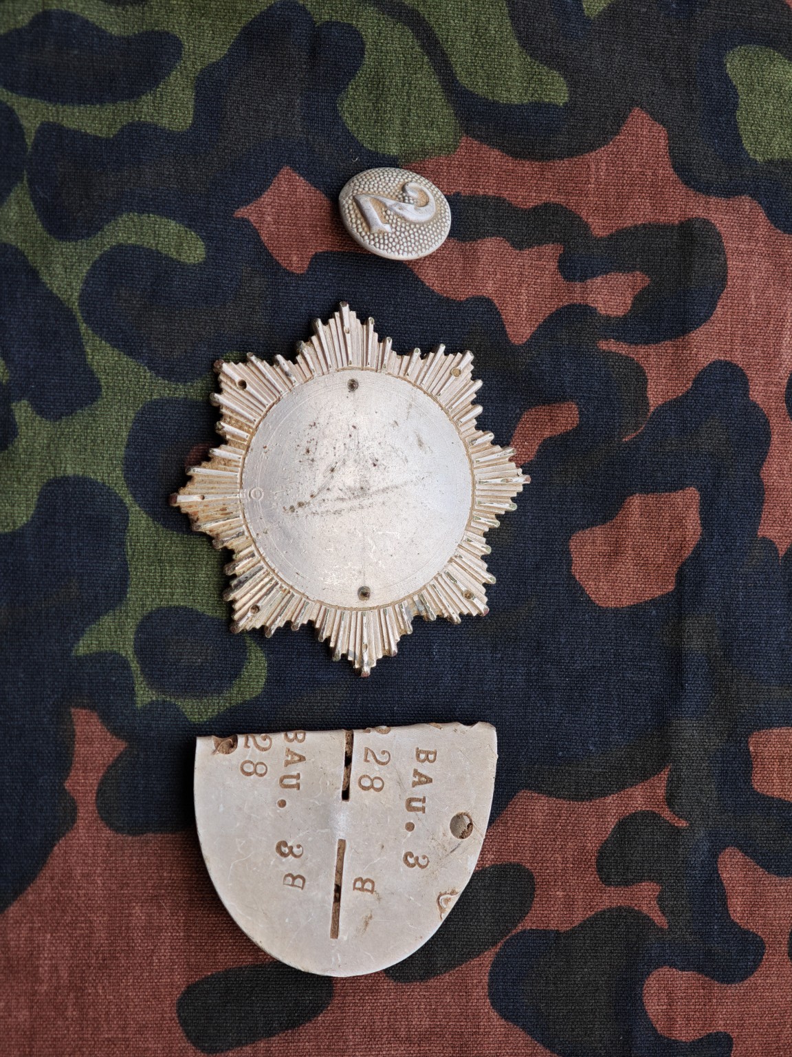 German DKIG Fragment with Kol. Bau. 3 Identification Tag