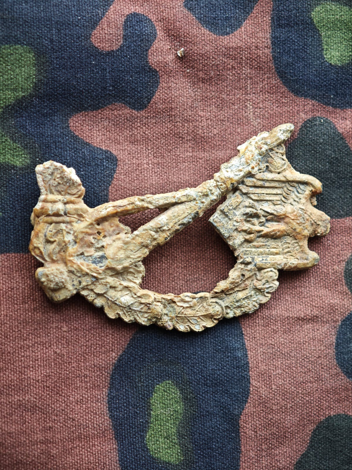 Damaged IAB Relic