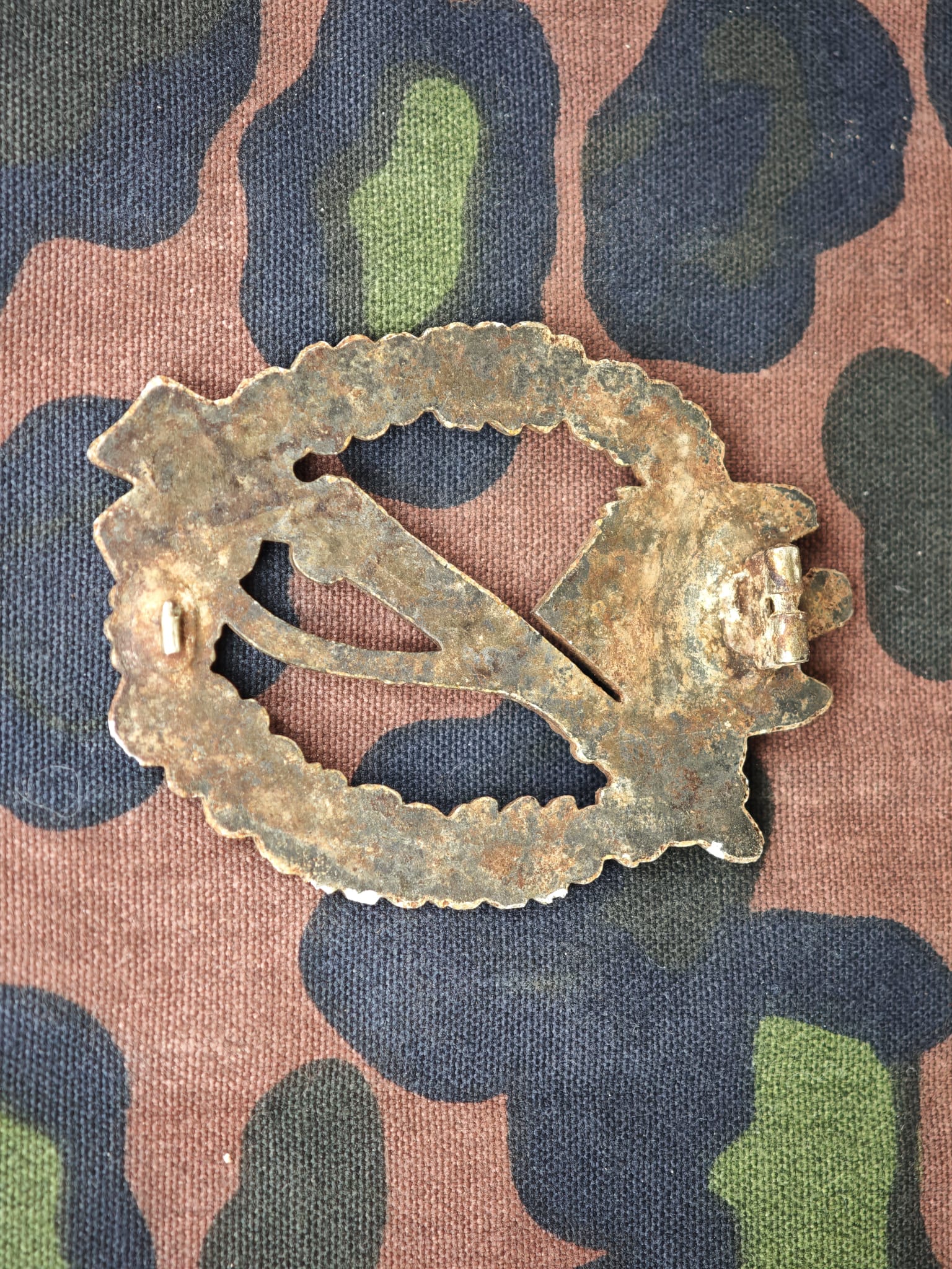 Original German Infantry Assault Badge (Infanterie-Sturmabzeichen, IAB