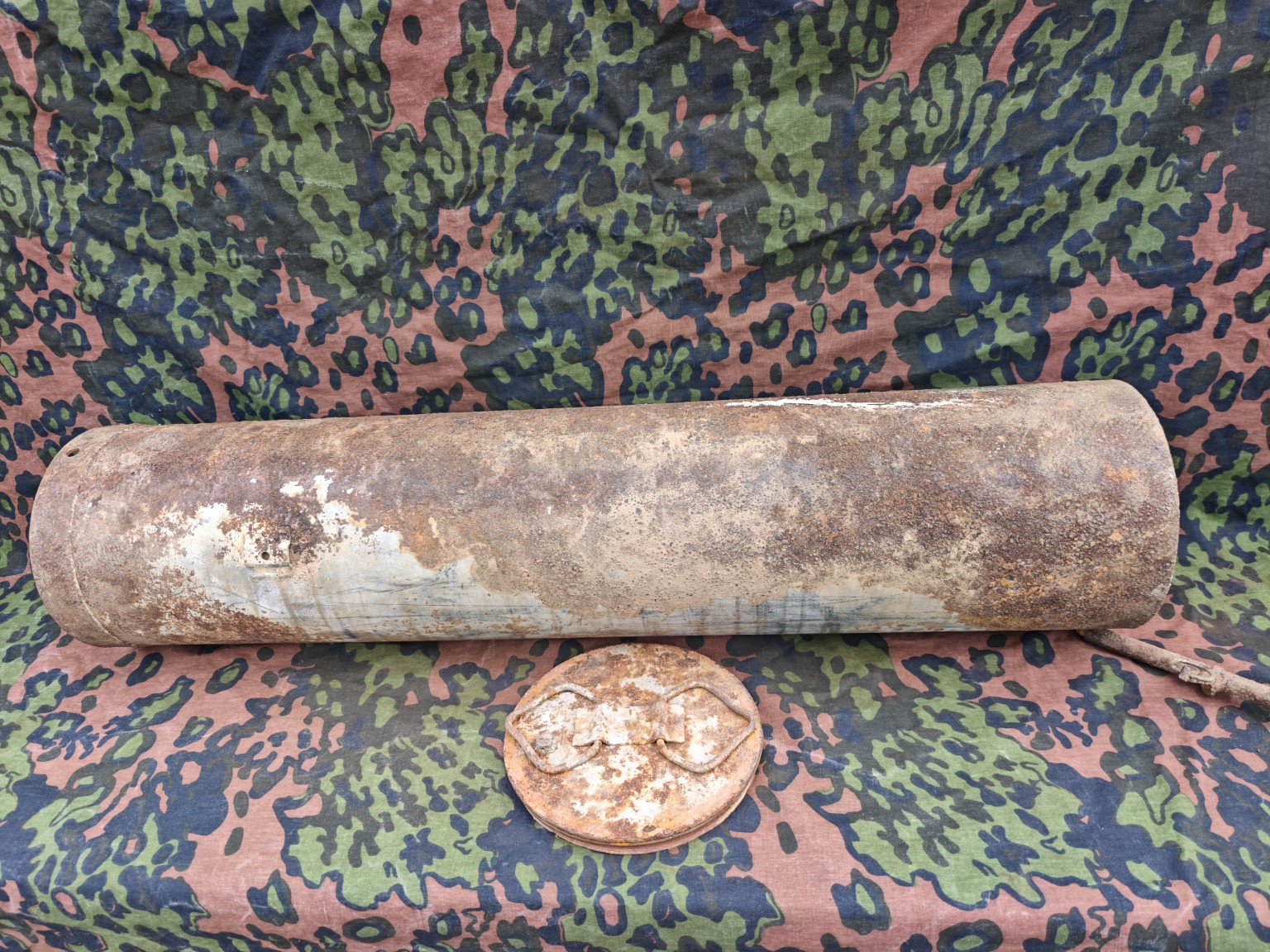 Soviet RKKA Naval Powder Container – Post-War Saboteur Cache