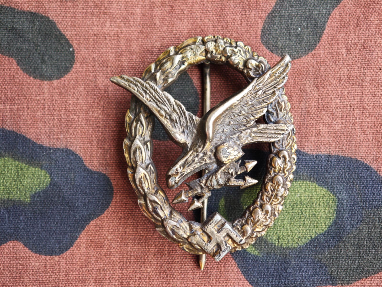 Original Luftwaffe Radio Operator / Air Gunner's Badge (Fliegerschützenabzeichen)
