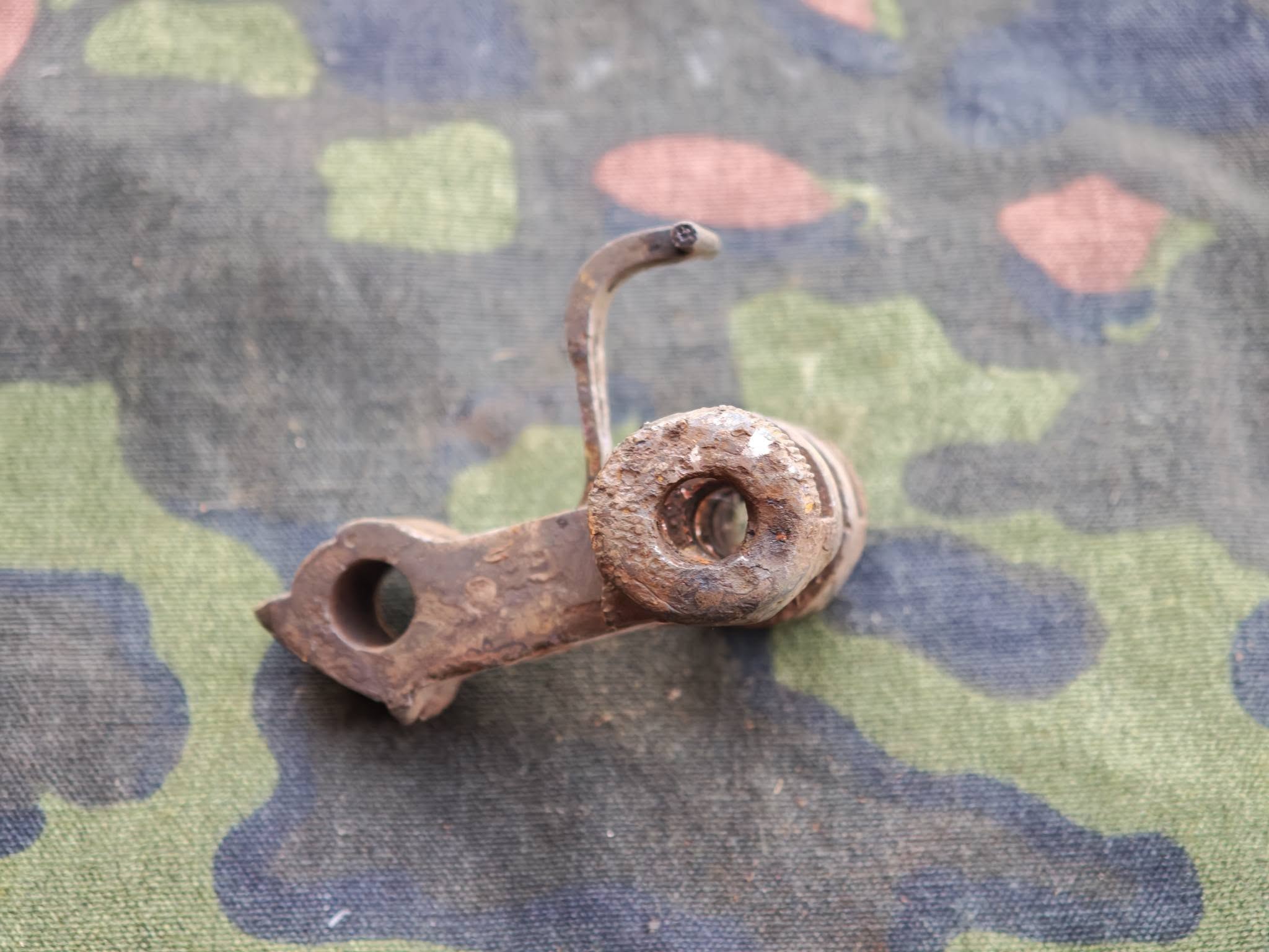 Luger P08 Rear Toggle Link