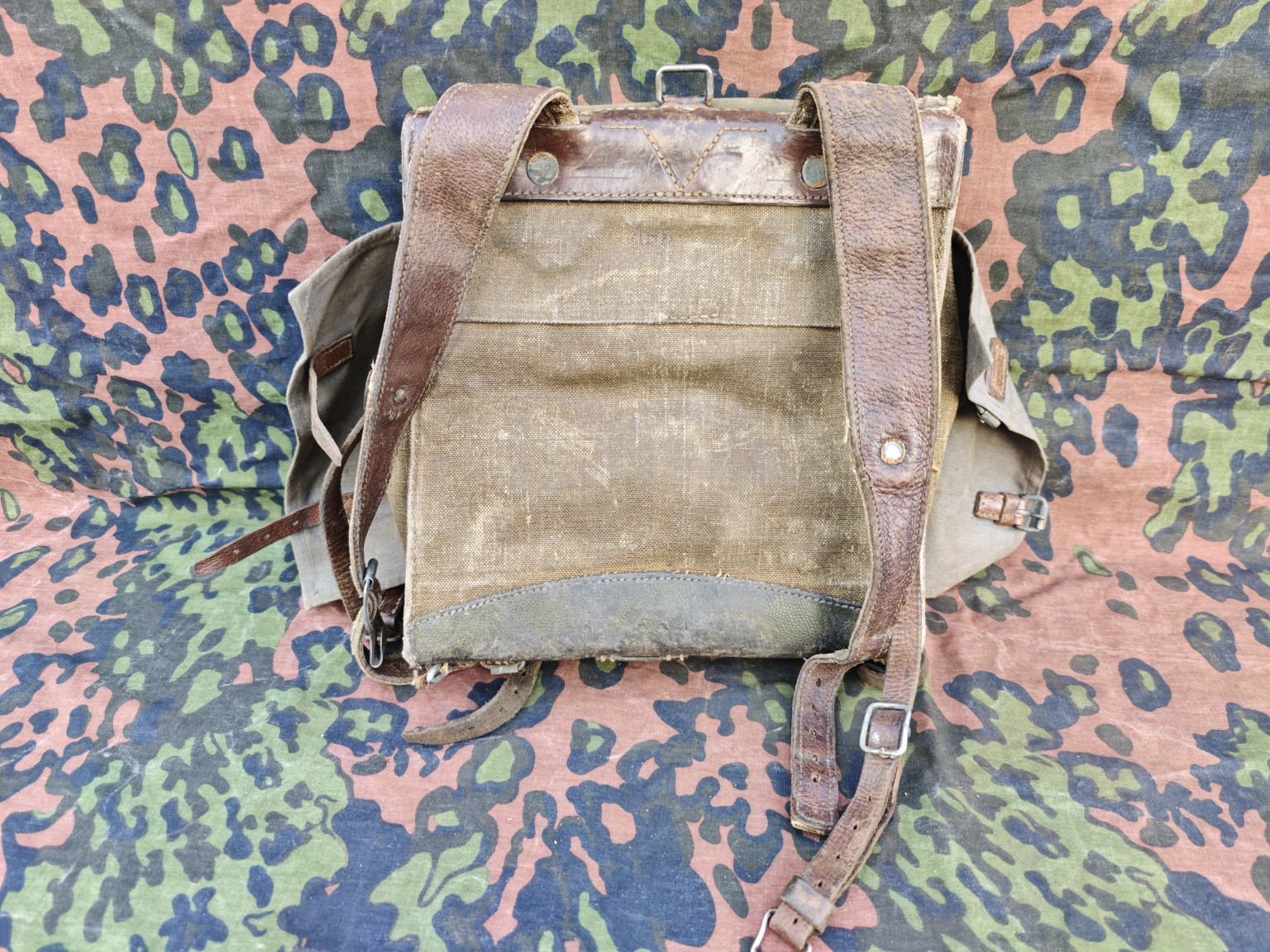 Soviet RKKA M1936 Backpack from Sabotage Container