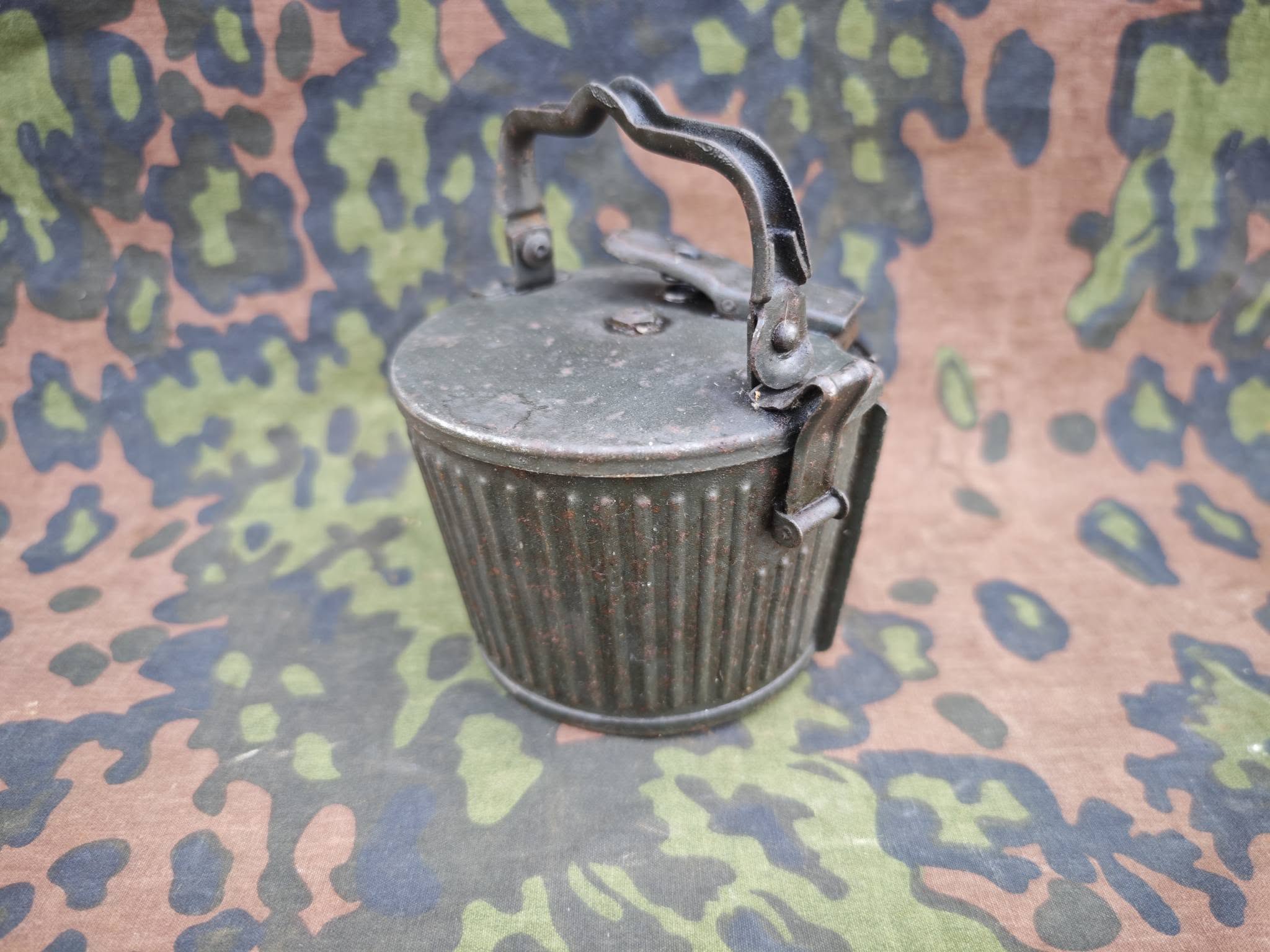Original WWII German MG34/MG42 Patronentrommel 34 (50-Round Drum Magazine)