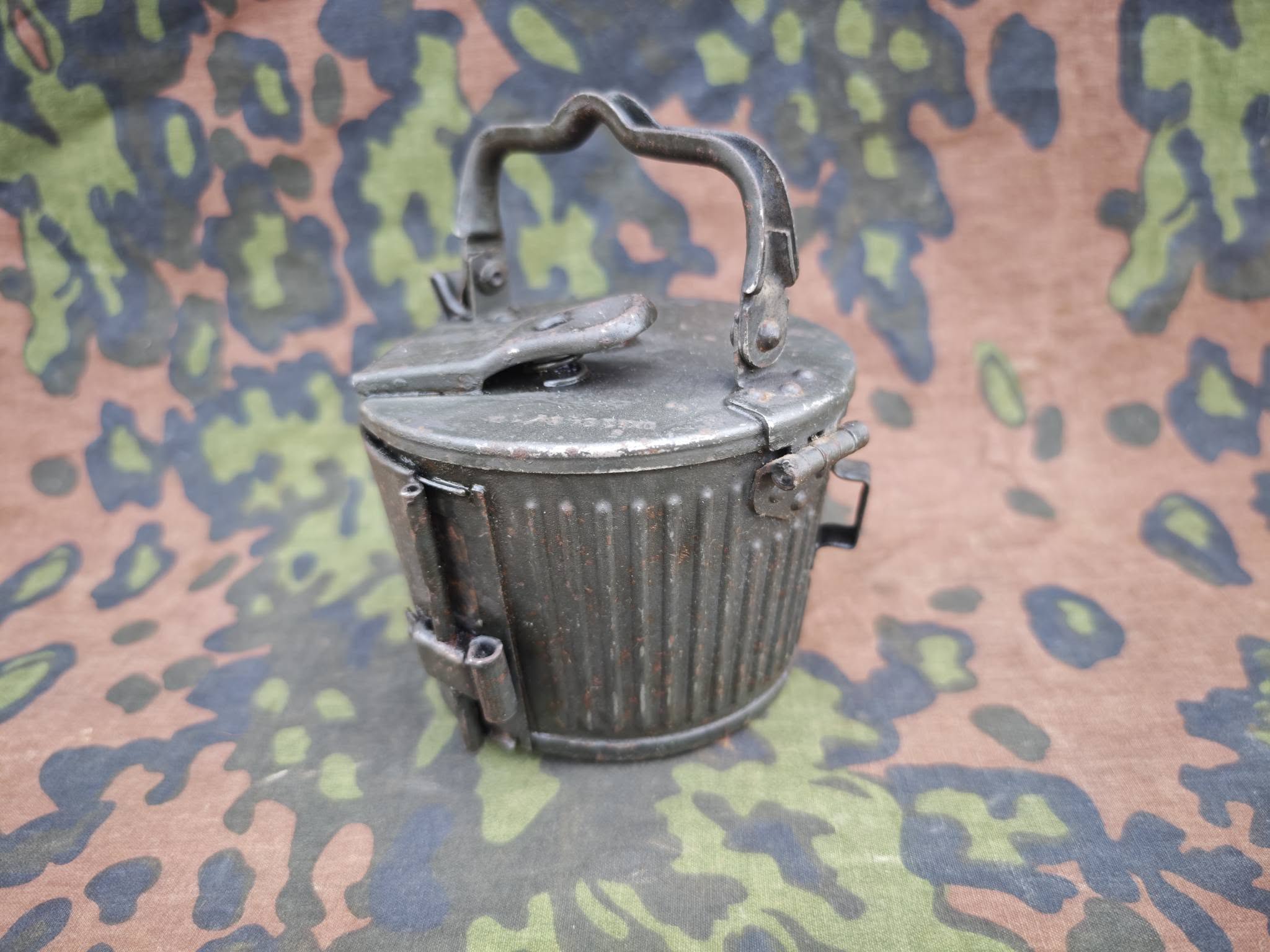 Original WWII German MG34/MG42 Patronentrommel 34 (50-Round Drum Magazine)