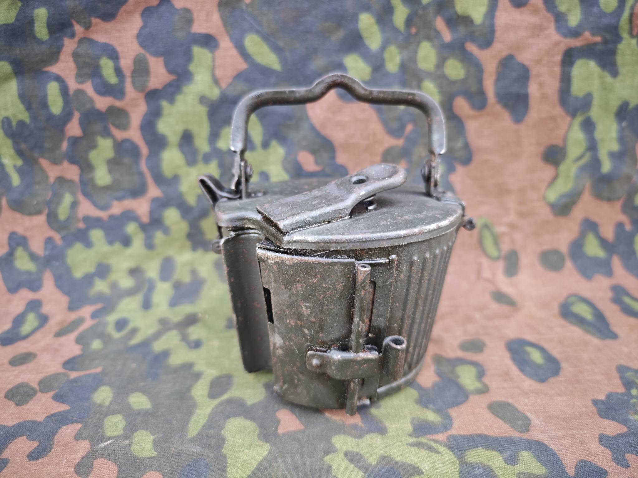 Original WWII German MG34/MG42 Patronentrommel 34 (50-Round Drum Magazine)
