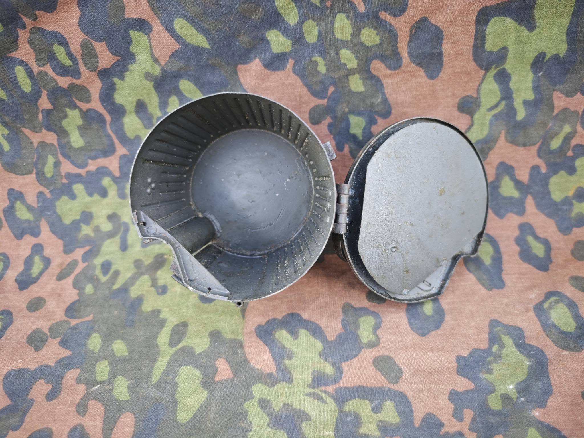 Original WWII German MG34/MG42 Patronentrommel 34 (50-Round Drum Magazine)