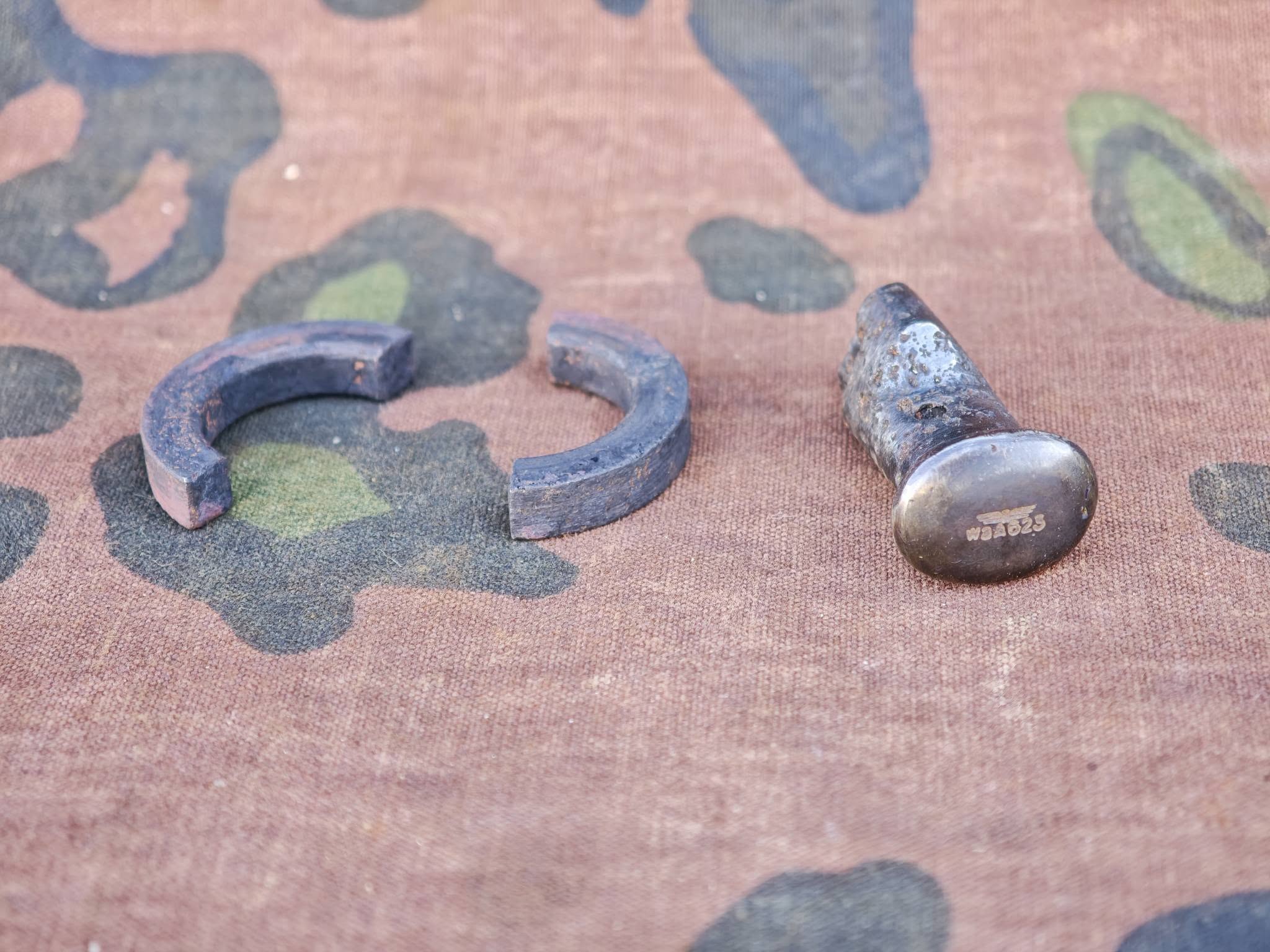 MP40 Barrel Support Rings & Bolt Handle Safety