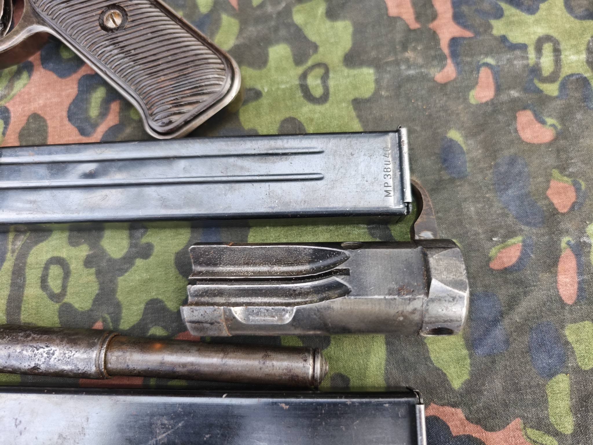 German MP38/MP40 Submachine Gun – Deactivated