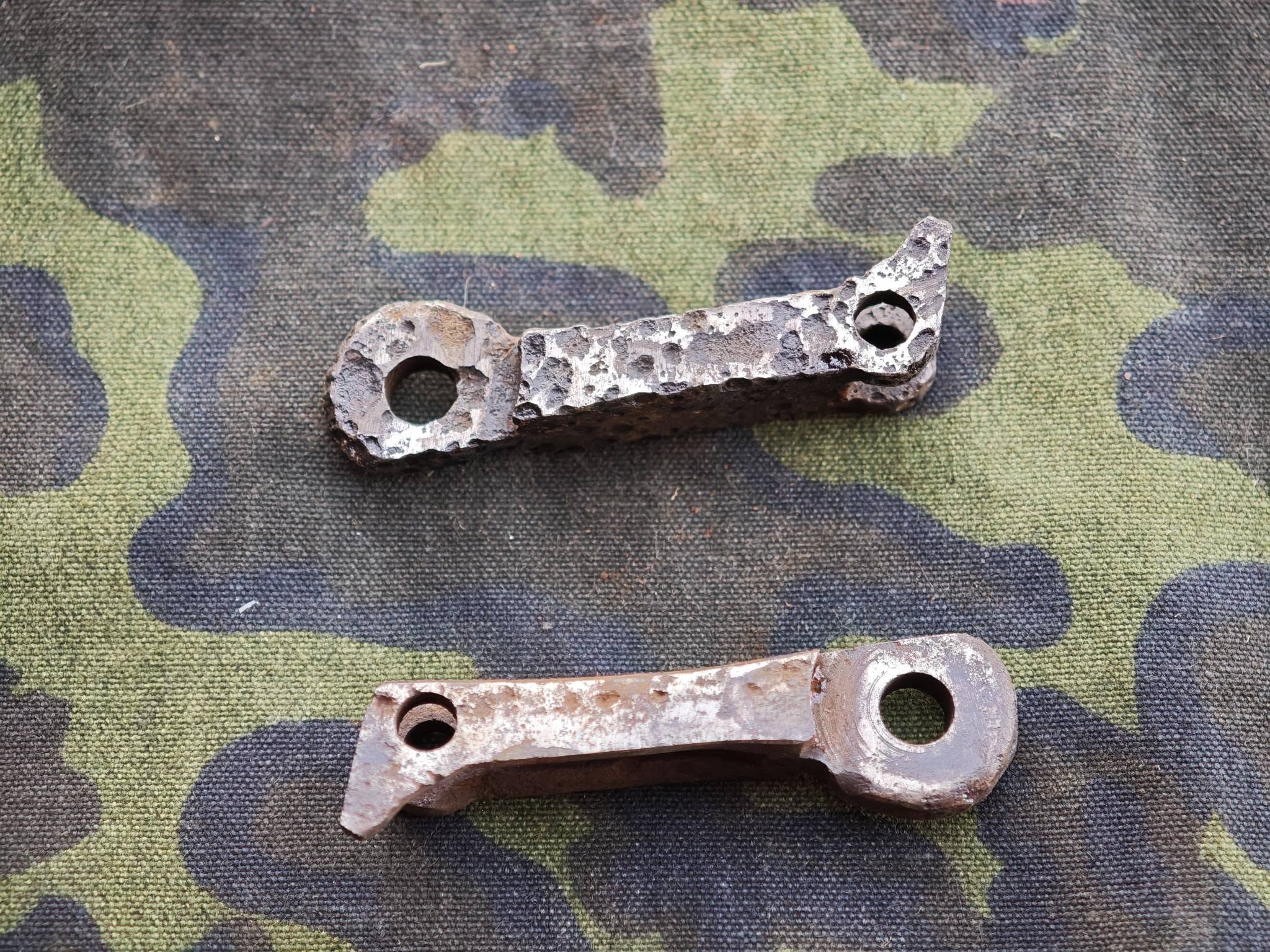 Luger P08 Forward Toggle Links – 2 pcs