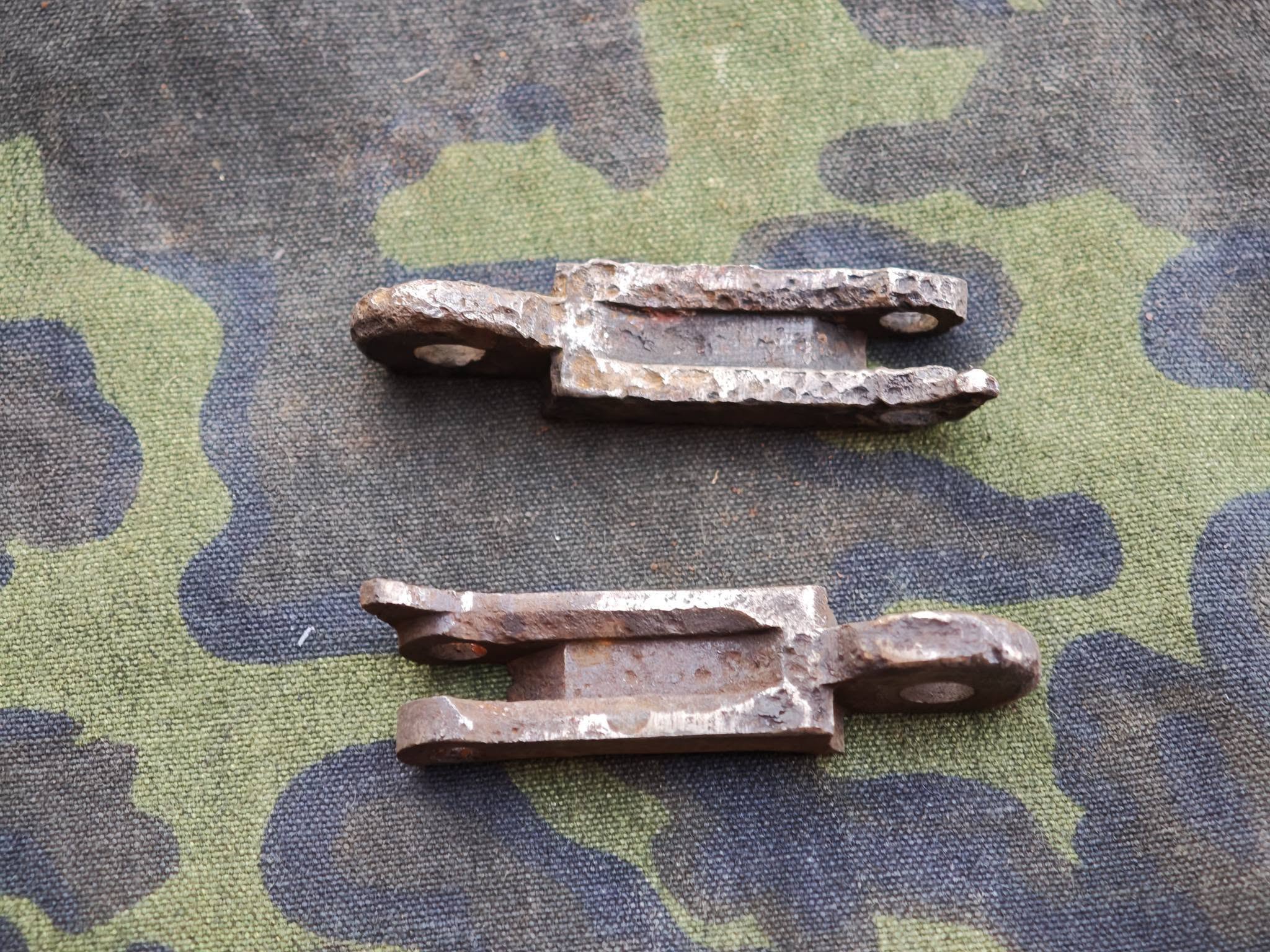 Luger P08 Forward Toggle Links – 2 pcs