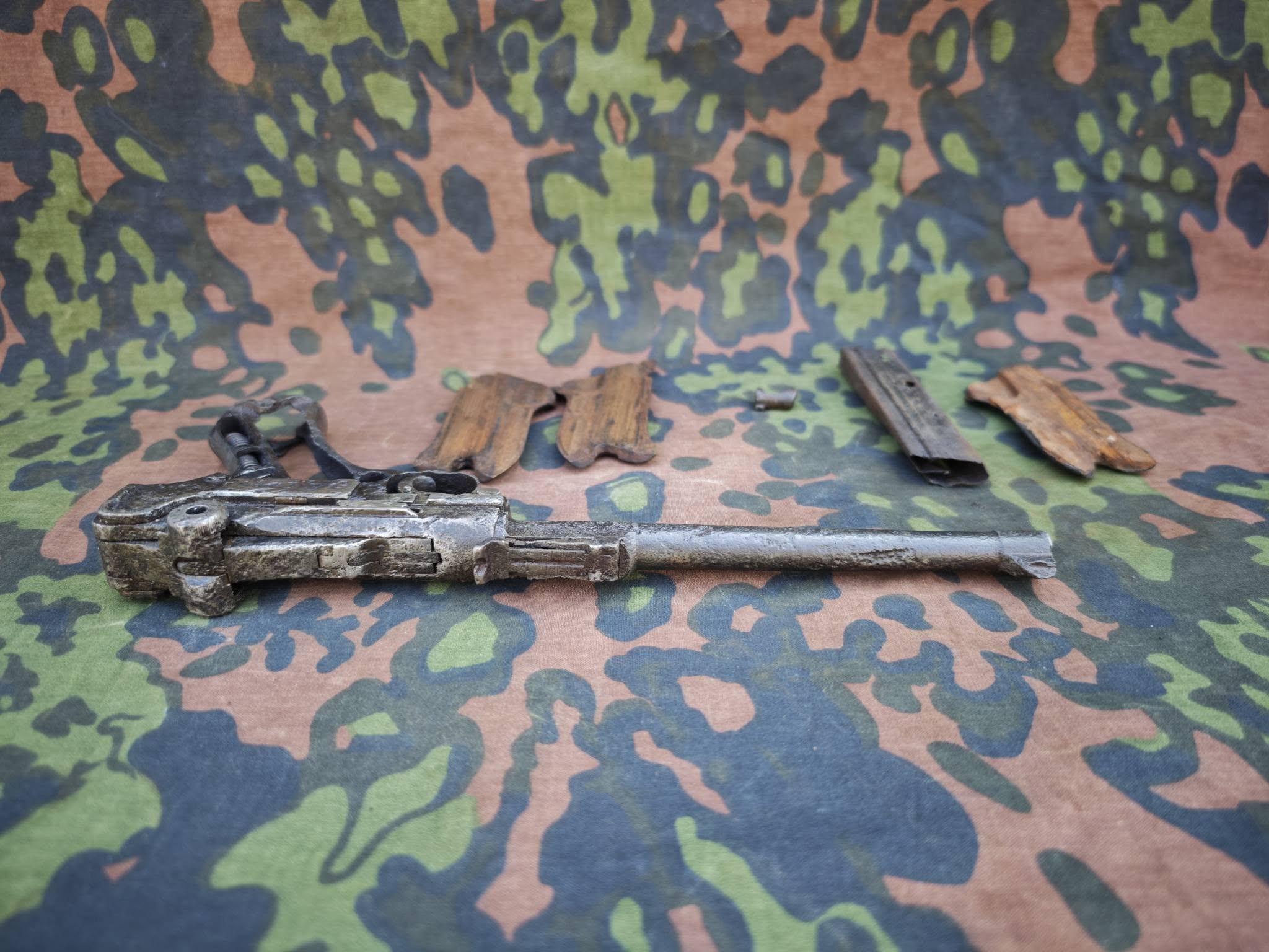 WWII German Artillery Luger P08