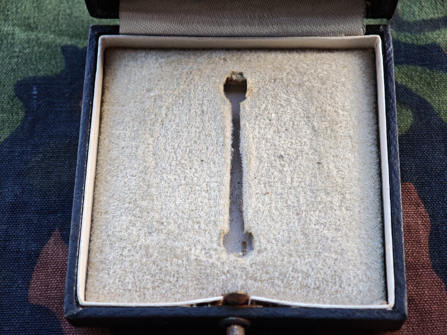 German Wound Badge in Gold – Maker 30, with Case
