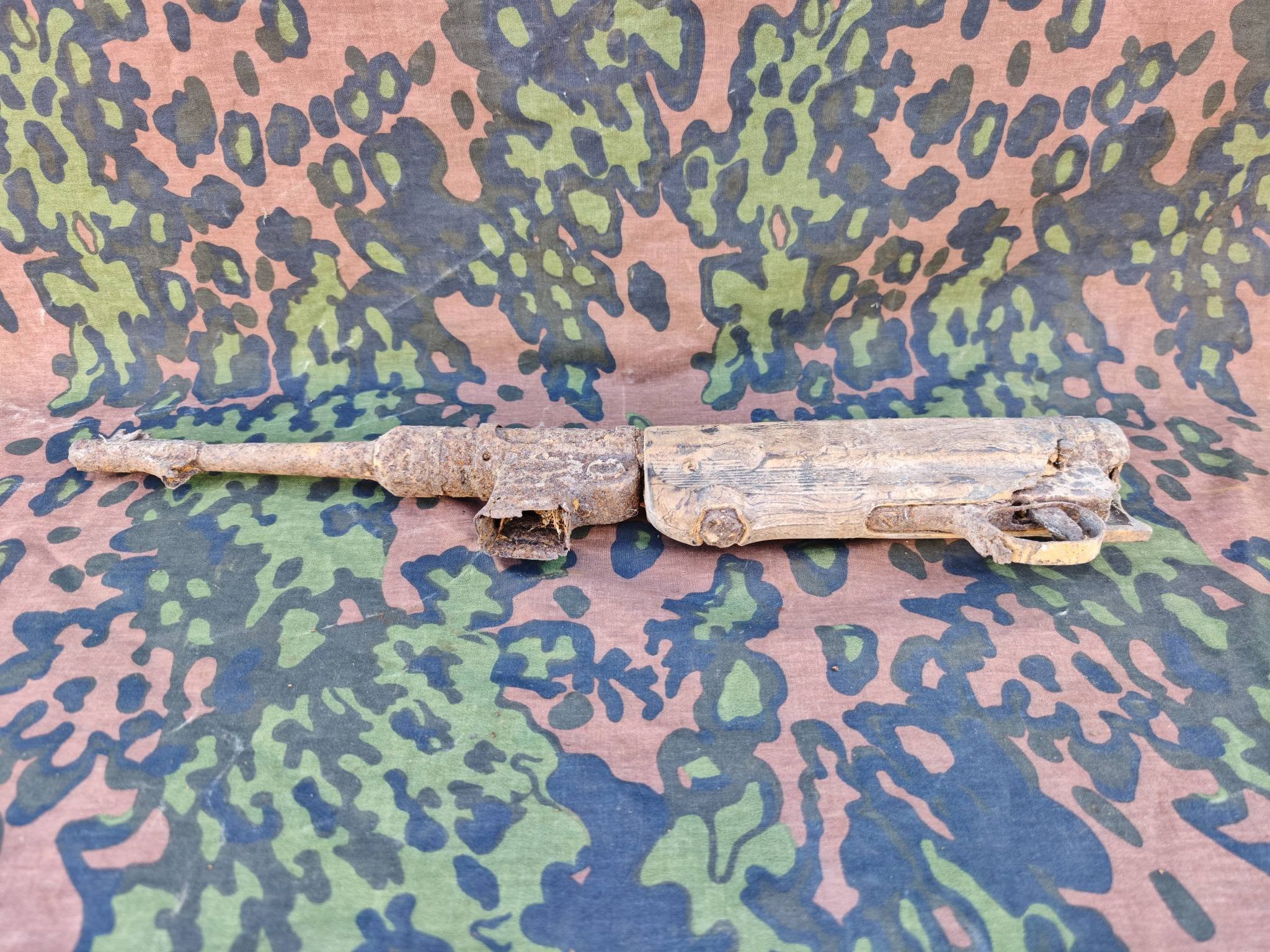 Original WWII German MP40 Relic Submachine Gun