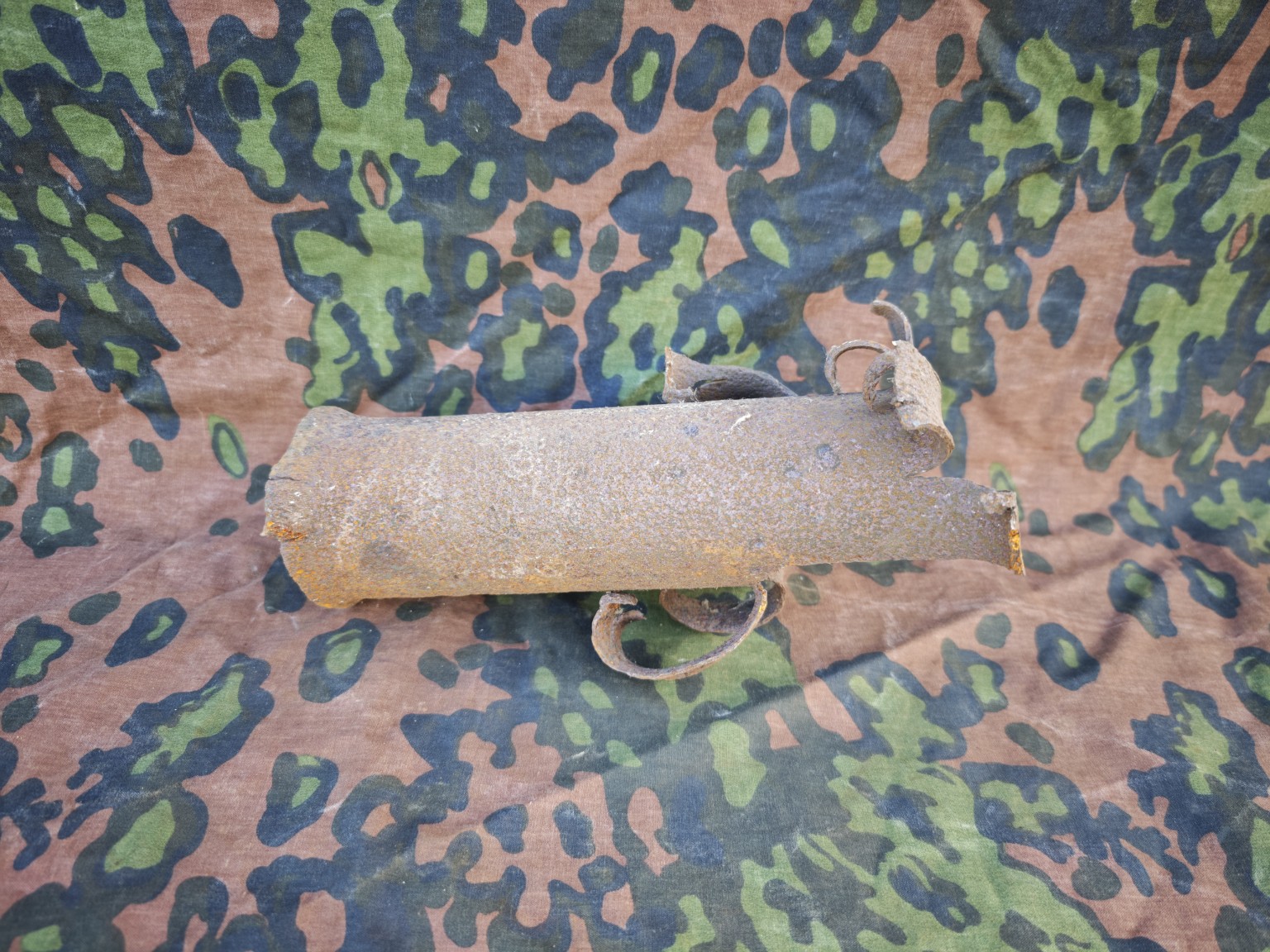 Soviet WWII RS 82 Aircraft Rocket Motor Body with Tail Fin Remains – IL-2 Sturmovik