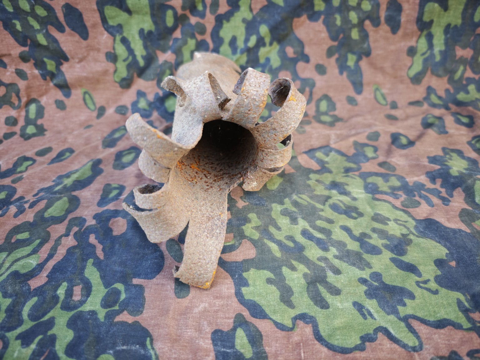 Soviet WWII RS 82 Aircraft Rocket Motor Body with Tail Fin Remains – IL-2 Sturmovik