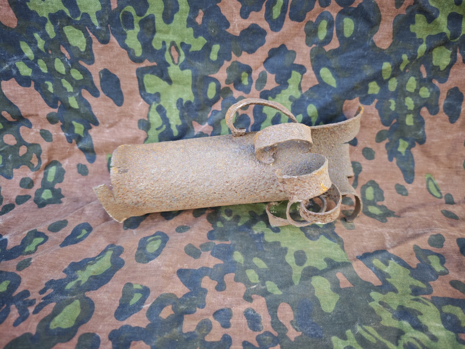 Soviet WWII RS 82 Aircraft Rocket Motor Body with Tail Fin Remains – IL-2 Sturmovik