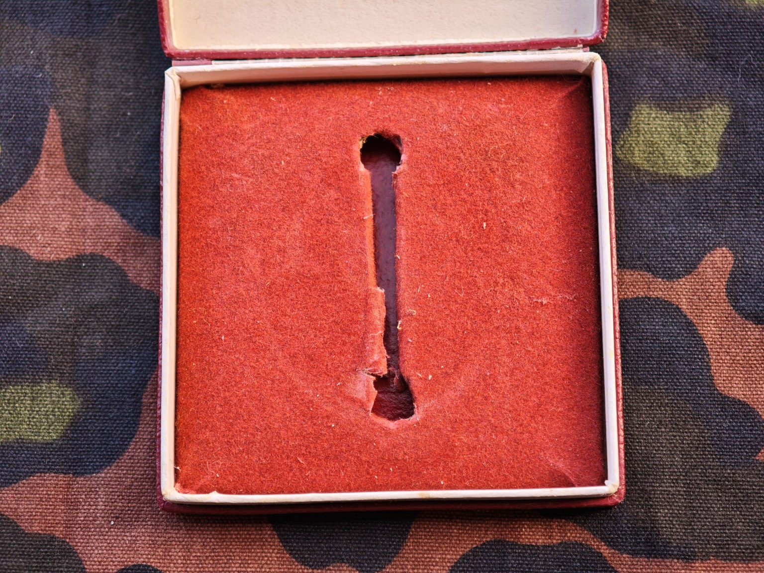 German Wound Badge in Silver – Maker 65, with Case